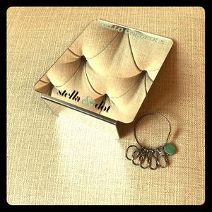 Stella and Dot Standing Mirror and Ring Sizer